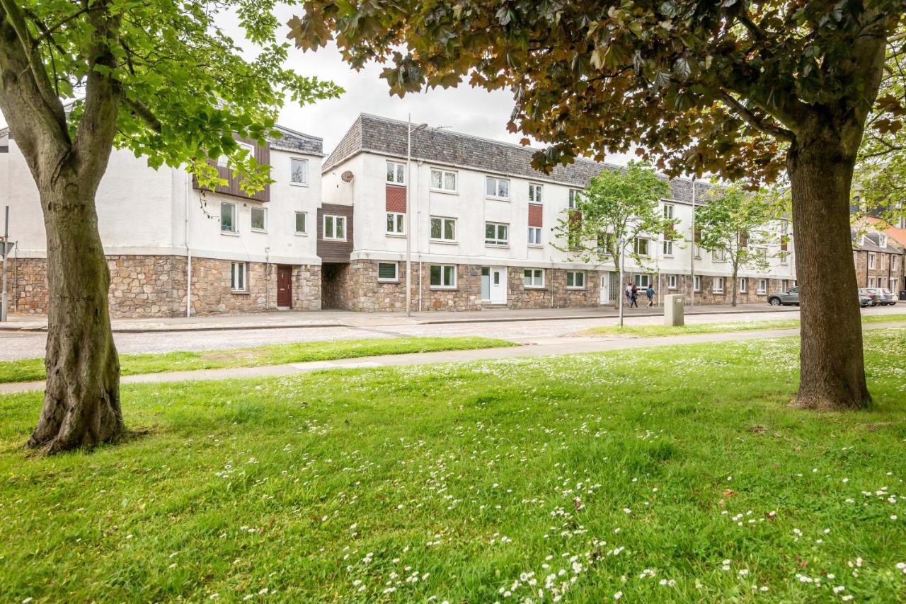 Central Pied-à-Terre near Harbour Apartamento St Andrews Exterior foto